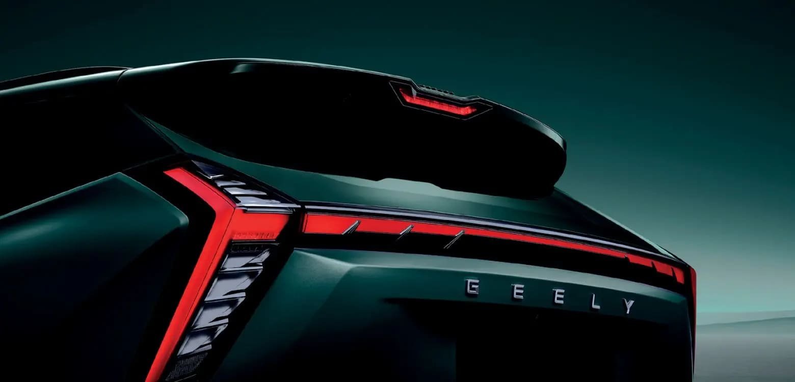 AERODYNAMIC ELEGANCE